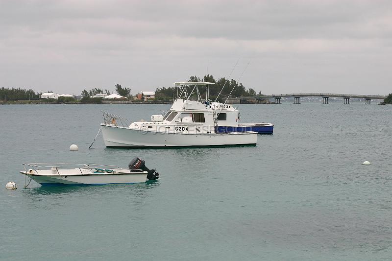 IMG_JE.BO03.JPG - Fishing Boats, off Cambridge Beaches, Bermuda
