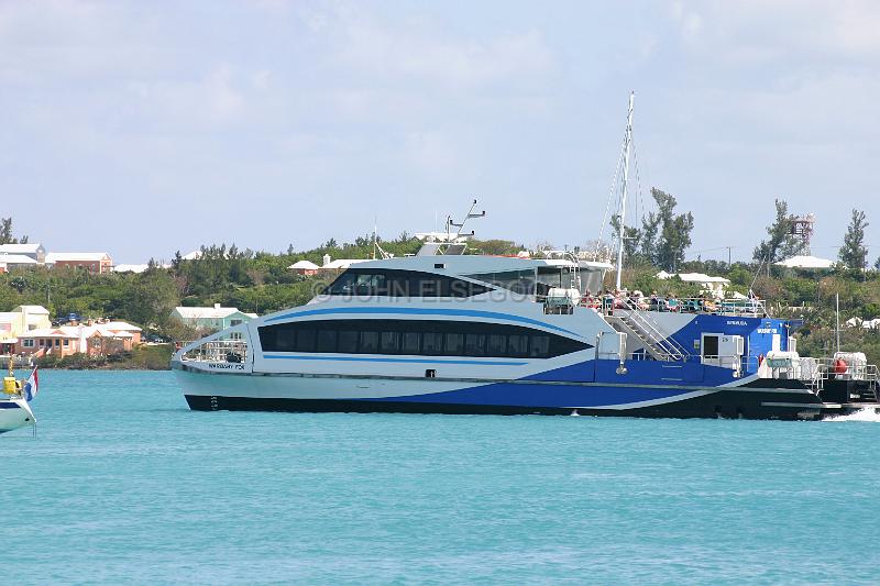 IMG_JE.BO16.JPG - Fast Ferry, Warbaby Fox on its way to St. George's, Bermuda