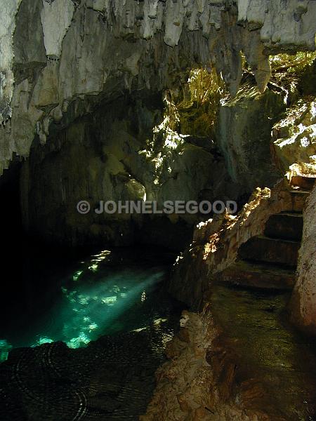 IMG_JE.CAV04.JPG - Caves at Blue Hole Park, Bermuda