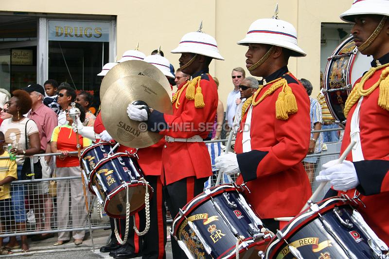 IMG_JE.VD03.JPG - Bermuda Regiment Band, Queens Birthday Parade, Front Street, Bermuda