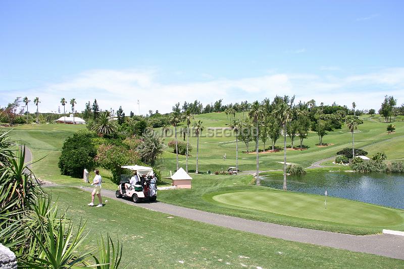IMG_JE.FS15.JPG - Golf Course and Fairmont Southampton Resort Hotel, Bermuda