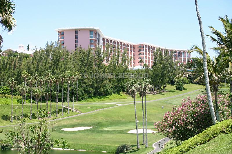 IMG_JE.FS17.JPG - Golf Course and Fairmont Southampton Resort Hotel, Bermuda