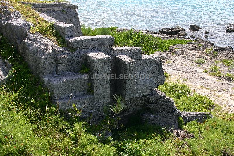IMG_JE.MON32.JPG - Ruins, Ferry Reach Park, Bermuda