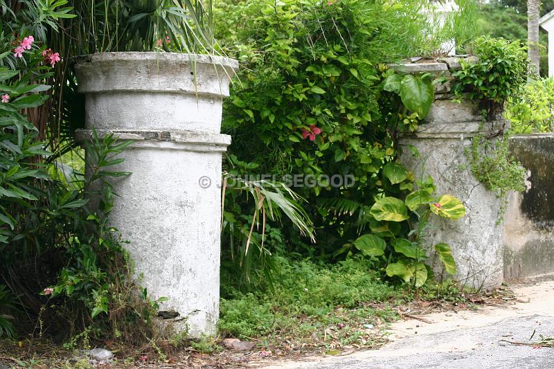 IMG_JE.GA13.JPG - Old Gates in Somerset, Bermuda