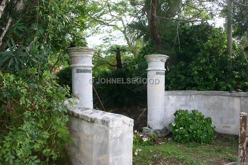 IMG_JE.GA17.JPG - Old Shrewsbury Gate posts, Sandys, Bermuda