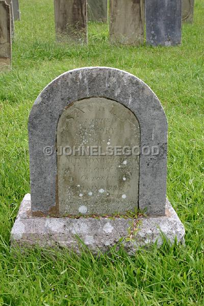 IMG_JE.GRAV16.JPG - Gravestone, Royal Naval Cemetery,  Ireland Island, Bermuda