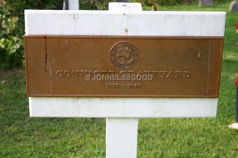 IMG_JE.GRAV38.JPG - Convicts Graveyard, Ireland Island, Bermuda