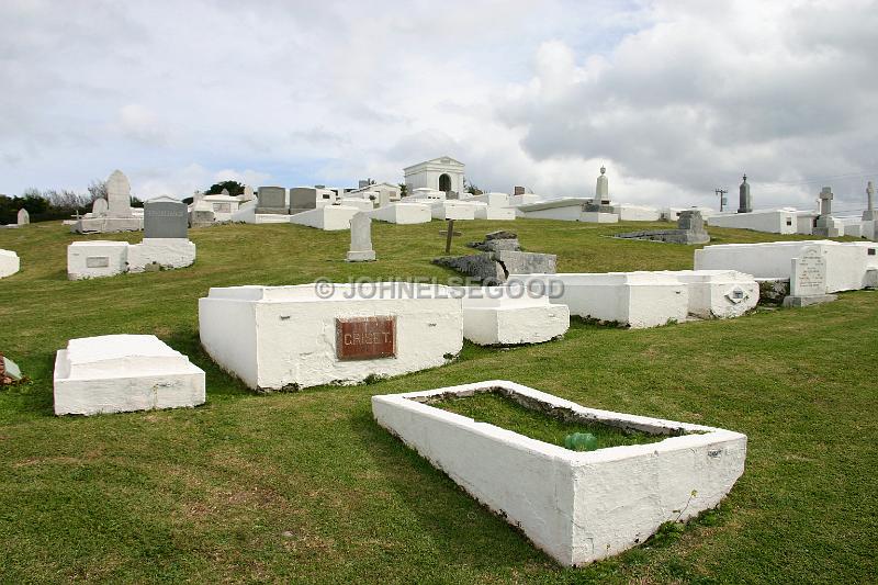 IMG_JE.GRAV48.JPG - Gravestones, old Cemetery, St. George's, Bermuda