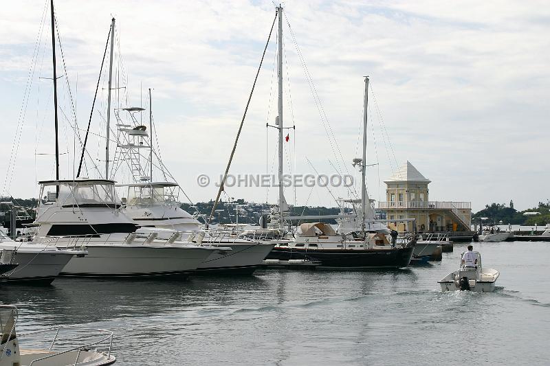 IMG_JE.HAM86.JPG - Boats moored at the Royal Bermuda Yacht Club, Hamilton, Bermuda