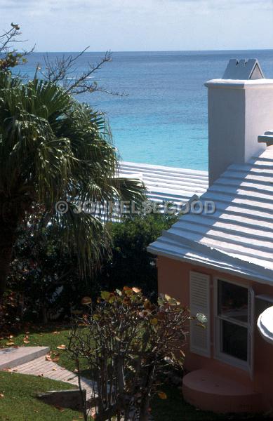 IMG_JE.HO73.jpg - Cottage at Grape Bay, South Shore , Bermuda