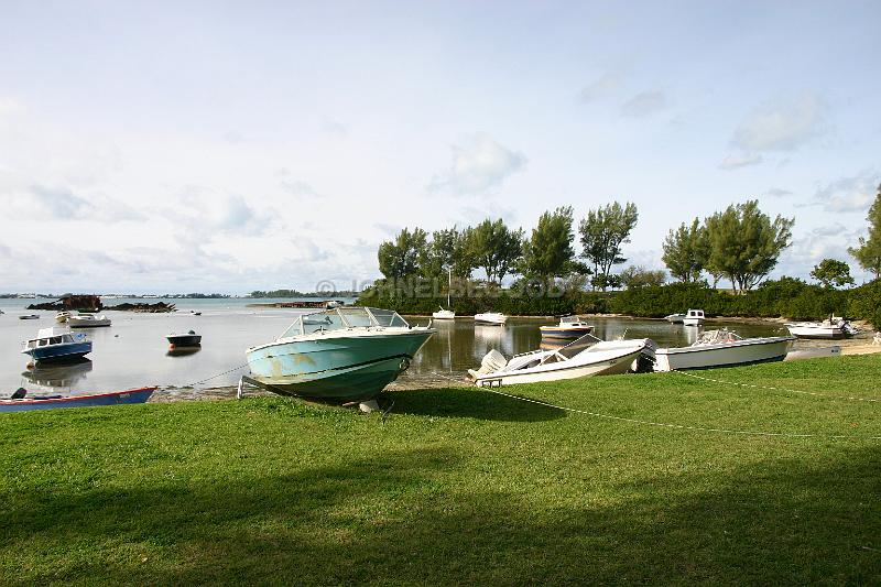 IMG_JE.SP12.JPG - Boats at Spanish Point Park, Bermuda