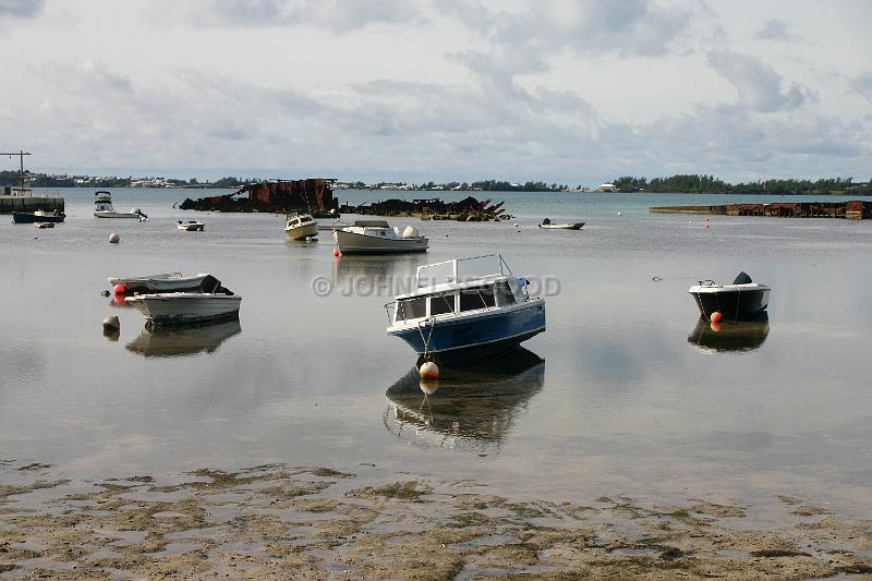 IMG_JE.SP14.JPG - Fishing Boats at Spanish Point Park, Bermuda