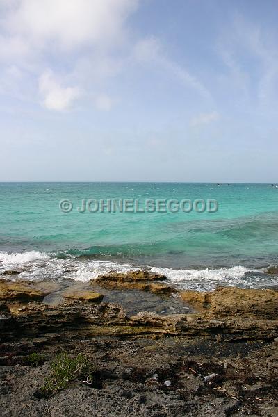 IMG_JE.WAT10.JPG - Ocean and rocks, Devonshire Bay, Bermuda